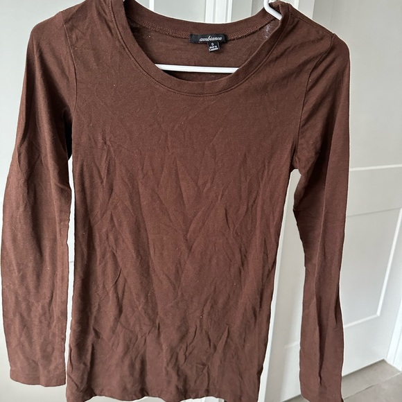 set of three sweaters. white, blue, brown. multi-brand. size s - Picture 9 of 12